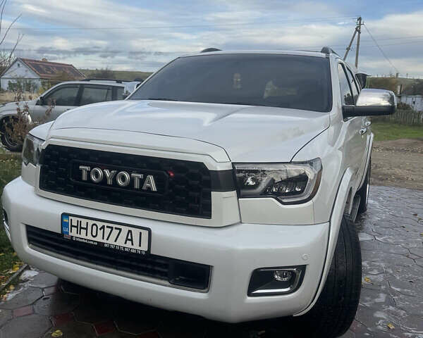 Білий Тойота Секвойя, об'ємом двигуна 5.7 л та пробігом 257 тис. км за 21999 $, фото 45 на Automoto.ua