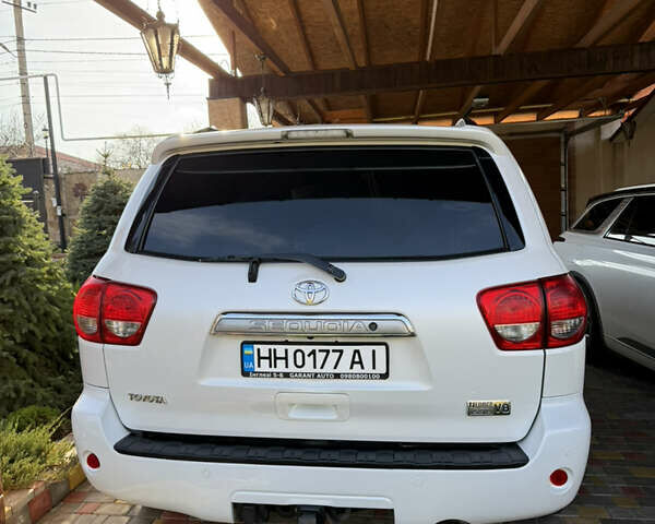 Білий Тойота Секвойя, об'ємом двигуна 5.7 л та пробігом 257 тис. км за 21999 $, фото 27 на Automoto.ua