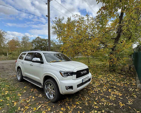 Білий Тойота Секвойя, об'ємом двигуна 5.7 л та пробігом 257 тис. км за 21999 $, фото 46 на Automoto.ua