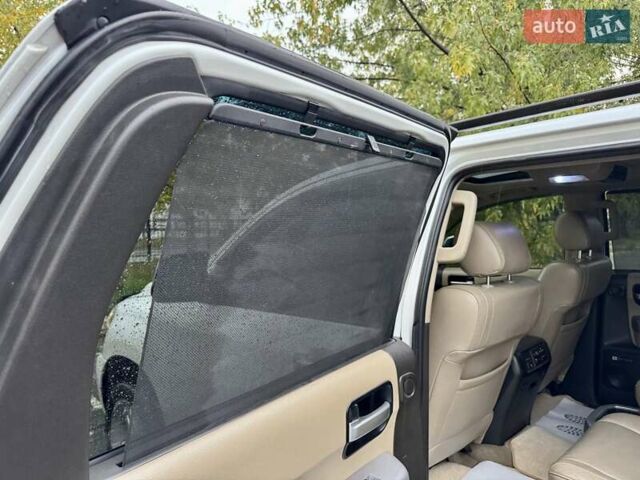 Тойота Секвойя 2008 в Киеве на Automoto.ua Белый Тойота Секвойя, объемом двигателя 5.7 л и пробегом 195 тыс. км за 19990 $, фото 18 на Automoto.ua