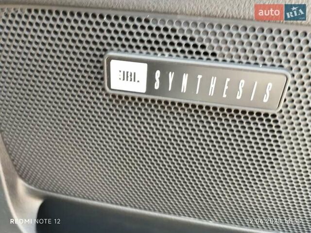 Белый Тойота Секвойя, объемом двигателя 5.7 л и пробегом 250 тыс. км за 24500 $, фото 35 на Automoto.ua