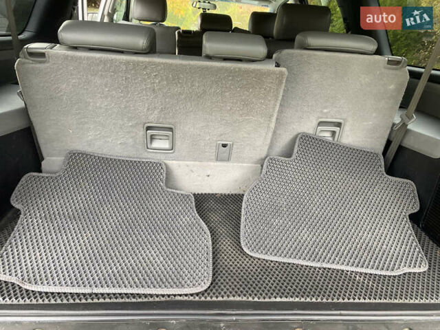 Белый Тойота Секвойя, объемом двигателя 5.7 л и пробегом 338 тыс. км за 21000 $, фото 8 на Automoto.ua
