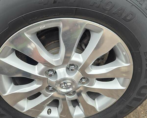 Білий Тойота Секвойя, об'ємом двигуна 5.7 л та пробігом 295 тис. км за 26500 $, фото 26 на Automoto.ua