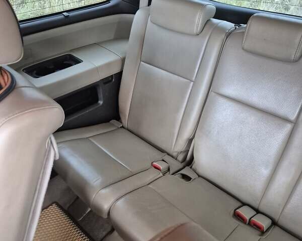 Білий Тойота Секвойя, об'ємом двигуна 5.7 л та пробігом 295 тис. км за 26500 $, фото 7 на Automoto.ua