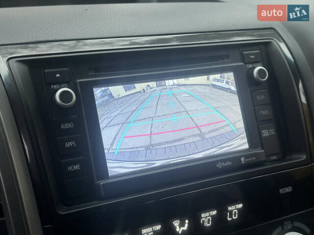 Белый Тойота Секвойя, объемом двигателя 5.7 л и пробегом 213 тыс. км за 25500 $, фото 35 на Automoto.ua