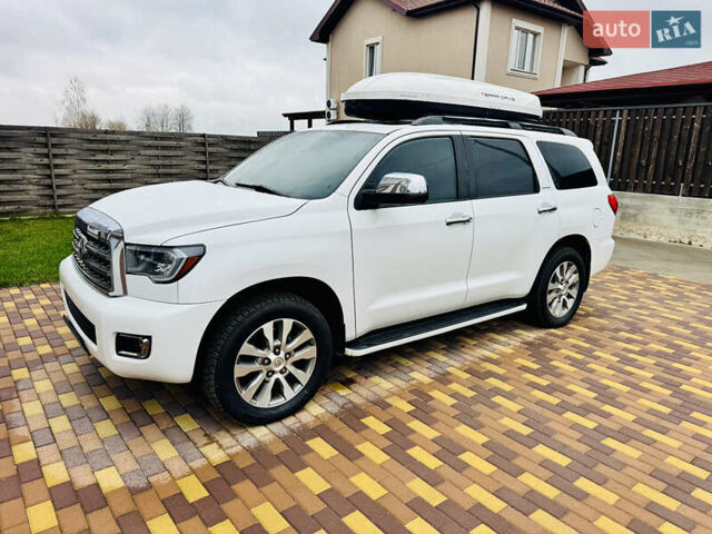 Белый Тойота Секвойя, объемом двигателя 5.7 л и пробегом 148 тыс. км за 37500 $, фото 8 на Automoto.ua