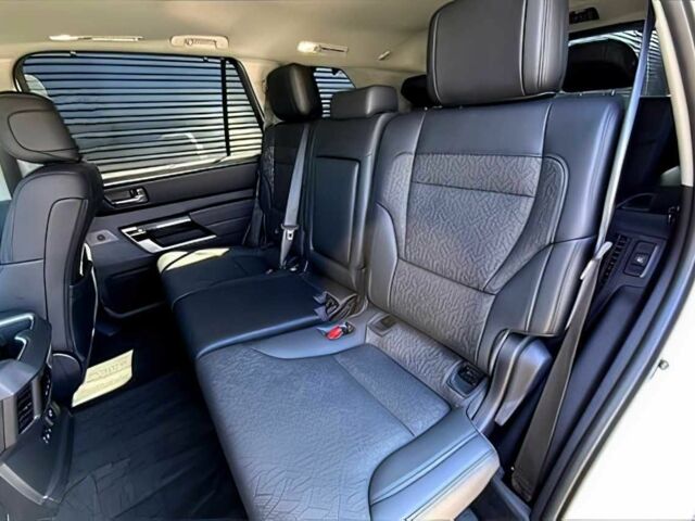 Белый Тойота Секвойя, объемом двигателя 3.4 л и пробегом 12 тыс. км за 30000 $, фото 12 на Automoto.ua