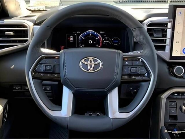 Белый Тойота Секвойя, объемом двигателя 3.4 л и пробегом 12 тыс. км за 30000 $, фото 10 на Automoto.ua