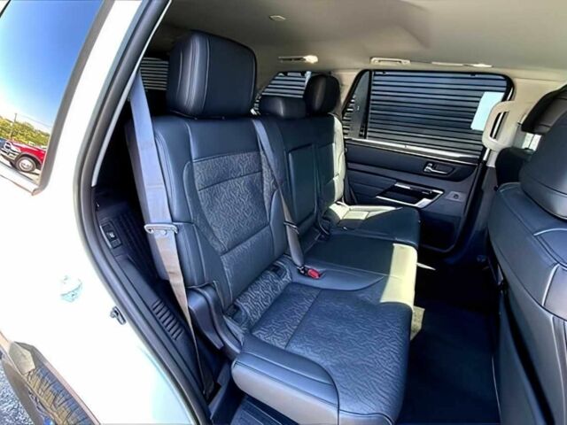 Белый Тойота Секвойя, объемом двигателя 3.4 л и пробегом 12 тыс. км за 30000 $, фото 13 на Automoto.ua