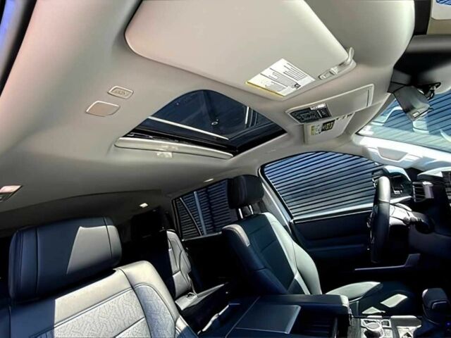 Белый Тойота Секвойя, объемом двигателя 3.4 л и пробегом 12 тыс. км за 30000 $, фото 11 на Automoto.ua