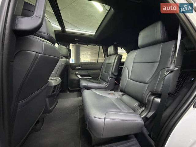 Тойота Секвойя 2023 в Одессе на Automoto.ua Белый Тойота Секвойя, объемом двигателя 3.45 л и пробегом 16 тыс. км за 113000 $, фото 21 на Automoto.ua