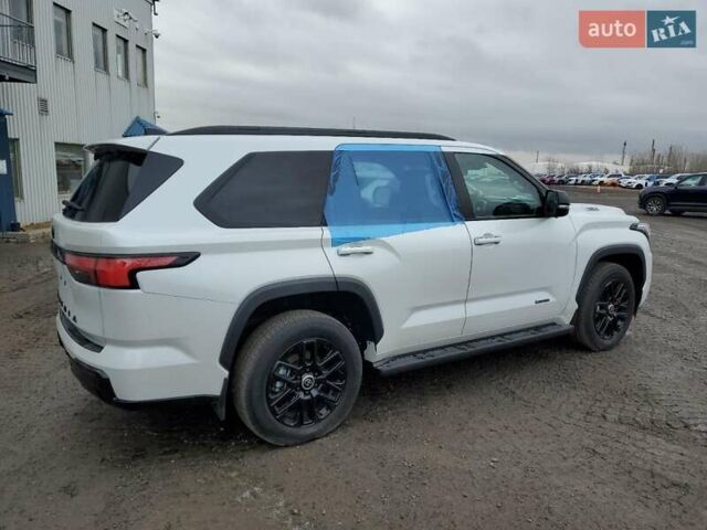 Белый Тойота Секвойя, объемом двигателя 3.4 л и пробегом 5 тыс. км за 96000 $, фото 2 на Automoto.ua