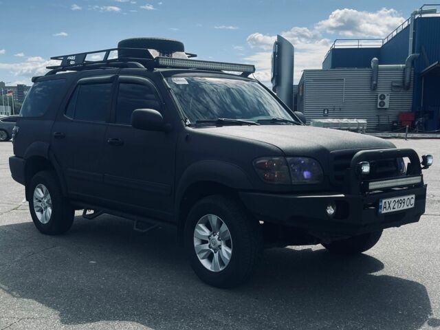 Черный Тойота Секвойя, объемом двигателя 4.7 л и пробегом 486 тыс. км за 10952 $, фото 2 на Automoto.ua