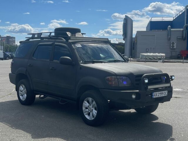 Черный Тойота Секвойя, объемом двигателя 4.7 л и пробегом 486 тыс. км за 10952 $, фото 3 на Automoto.ua