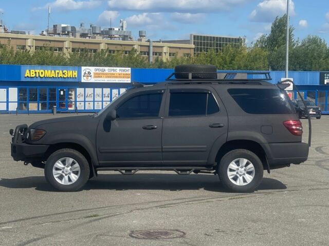 Черный Тойота Секвойя, объемом двигателя 4.7 л и пробегом 486 тыс. км за 10952 $, фото 14 на Automoto.ua
