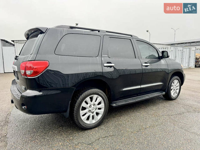 Черный Тойота Секвойя, объемом двигателя 5.66 л и пробегом 241 тыс. км за 23000 $, фото 6 на Automoto.ua