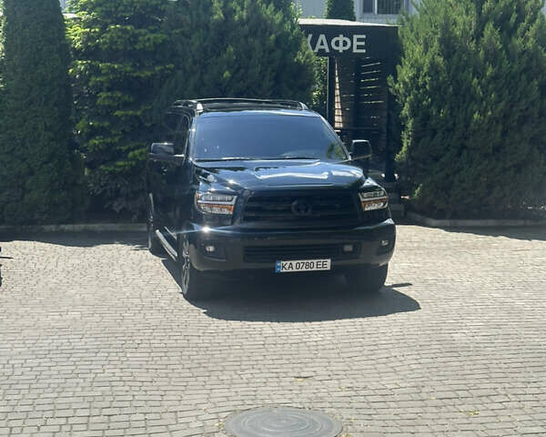 Черный Тойота Секвойя, объемом двигателя 5.7 л и пробегом 211 тыс. км за 22500 $, фото 26 на Automoto.ua