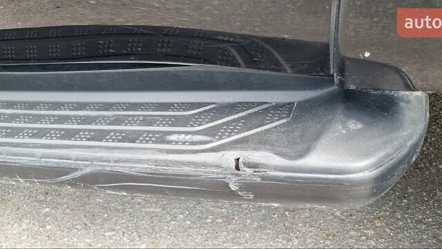 Черный Тойота Секвойя, объемом двигателя 5.7 л и пробегом 263 тыс. км за 22999 $, фото 18 на Automoto.ua