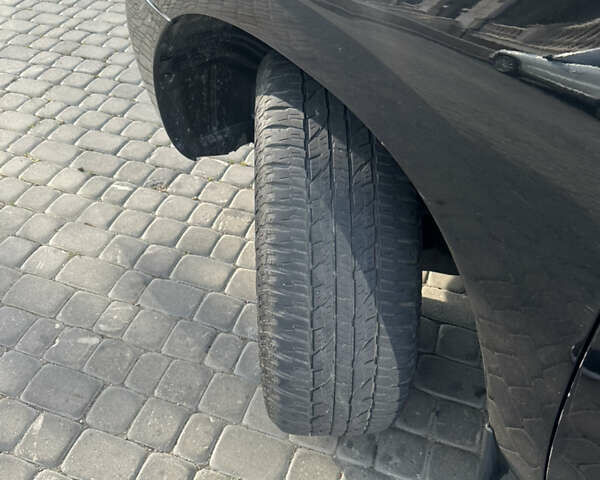 Черный Тойота Секвойя, объемом двигателя 5.7 л и пробегом 211 тыс. км за 22500 $, фото 16 на Automoto.ua