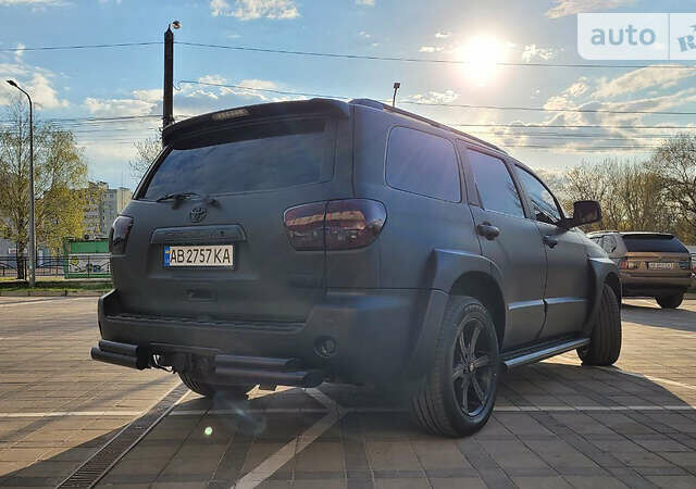 Черный Тойота Секвойя, объемом двигателя 5.6 л и пробегом 250 тыс. км за 32999 $, фото 40 на Automoto.ua