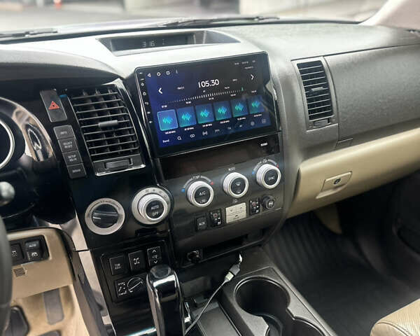 Черный Тойота Секвойя, объемом двигателя 5.7 л и пробегом 211 тыс. км за 22500 $, фото 36 на Automoto.ua