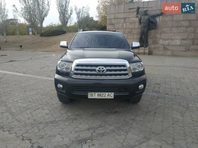 Чорний Тойота Секвойя, об'ємом двигуна 5.66 л та пробігом 280 тис. км за 17500 $, фото 2 на Automoto.ua
