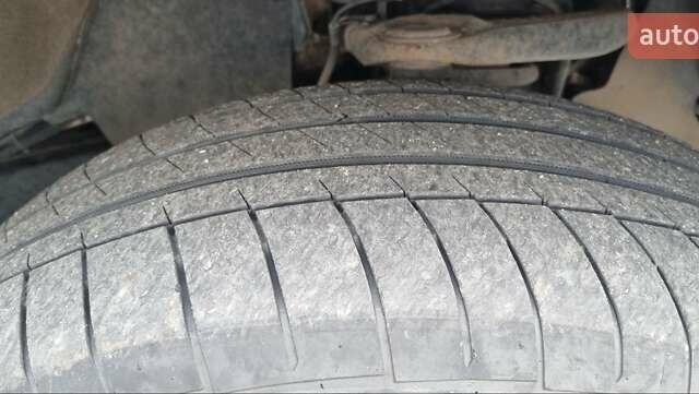 Черный Тойота Секвойя, объемом двигателя 5.7 л и пробегом 263 тыс. км за 22999 $, фото 34 на Automoto.ua