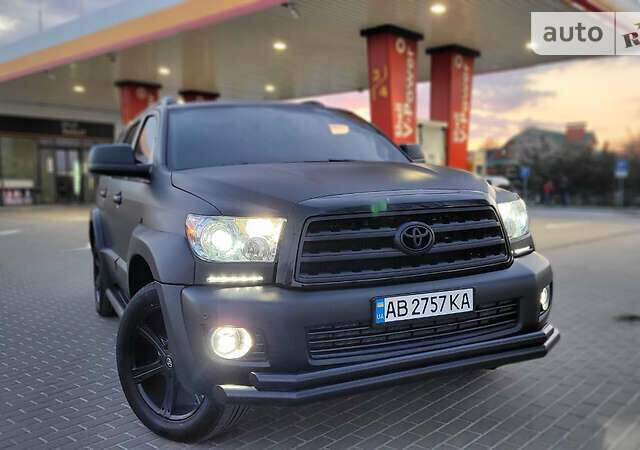 Черный Тойота Секвойя, объемом двигателя 5.6 л и пробегом 250 тыс. км за 32999 $, фото 20 на Automoto.ua