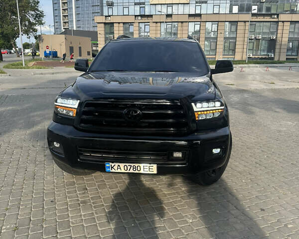 Черный Тойота Секвойя, объемом двигателя 5.7 л и пробегом 211 тыс. км за 22500 $, фото 21 на Automoto.ua