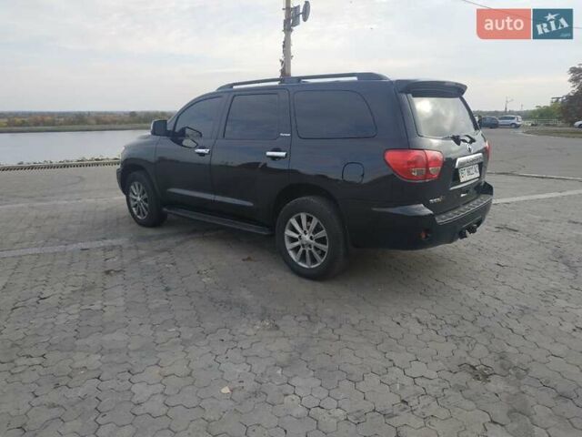 Чорний Тойота Секвойя, об'ємом двигуна 5.66 л та пробігом 280 тис. км за 17500 $, фото 5 на Automoto.ua