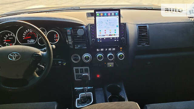 Черный Тойота Секвойя, объемом двигателя 5.6 л и пробегом 250 тыс. км за 32999 $, фото 79 на Automoto.ua