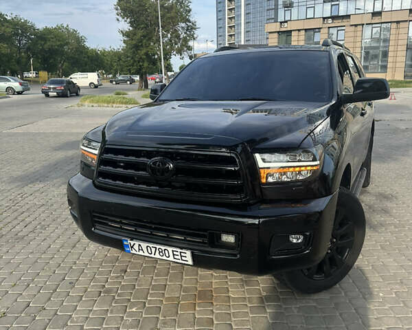 Черный Тойота Секвойя, объемом двигателя 5.7 л и пробегом 211 тыс. км за 22500 $, фото 20 на Automoto.ua