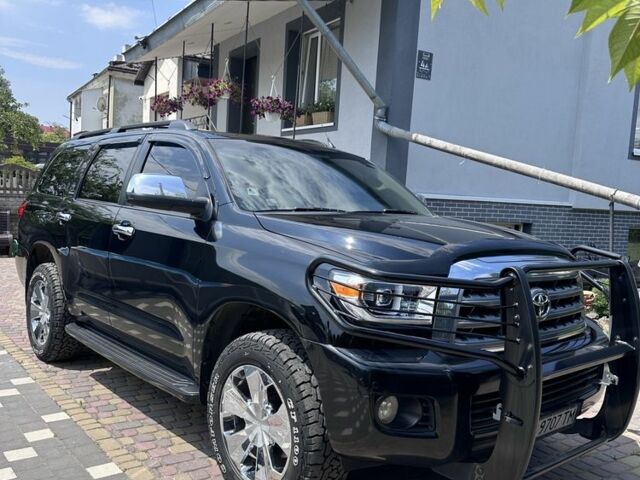 Черный Тойота Секвойя, объемом двигателя 5.7 л и пробегом 200 тыс. км за 22500 $, фото 2 на Automoto.ua