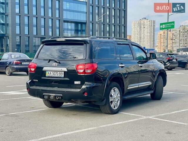 Чорний Тойота Секвойя, об'ємом двигуна 5.66 л та пробігом 224 тис. км за 22500 $, фото 4 на Automoto.ua