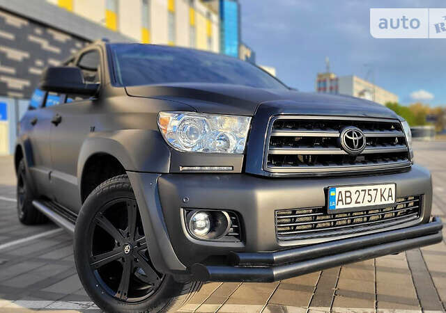 Черный Тойота Секвойя, объемом двигателя 5.6 л и пробегом 250 тыс. км за 32999 $, фото 36 на Automoto.ua