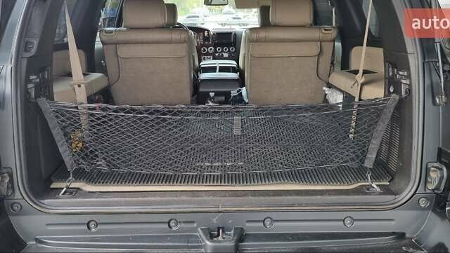 Черный Тойота Секвойя, объемом двигателя 5.7 л и пробегом 263 тыс. км за 22999 $, фото 30 на Automoto.ua