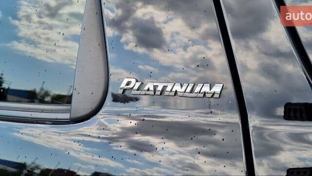 Черный Тойота Секвойя, объемом двигателя 5.7 л и пробегом 263 тыс. км за 22999 $, фото 17 на Automoto.ua