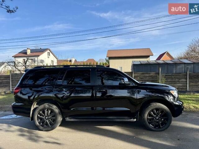 Черный Тойота Секвойя, объемом двигателя 4.6 л и пробегом 275 тыс. км за 21499 $, фото 6 на Automoto.ua