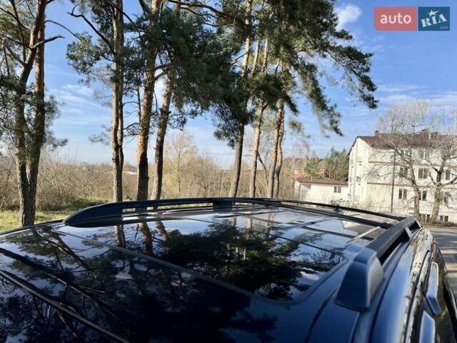 Черный Тойота Секвойя, объемом двигателя 4.6 л и пробегом 275 тыс. км за 21499 $, фото 10 на Automoto.ua