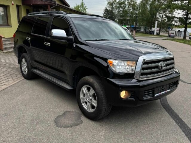 Черный Тойота Секвойя, объемом двигателя 0 л и пробегом 64 тыс. км за 26627 $, фото 1 на Automoto.ua
