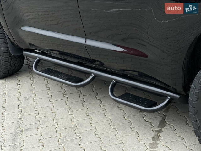 Чорний Тойота Секвойя, об'ємом двигуна 5.7 л та пробігом 125 тис. км за 29500 $, фото 15 на Automoto.ua