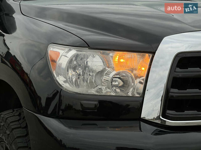 Чорний Тойота Секвойя, об'ємом двигуна 5.7 л та пробігом 125 тис. км за 29500 $, фото 13 на Automoto.ua