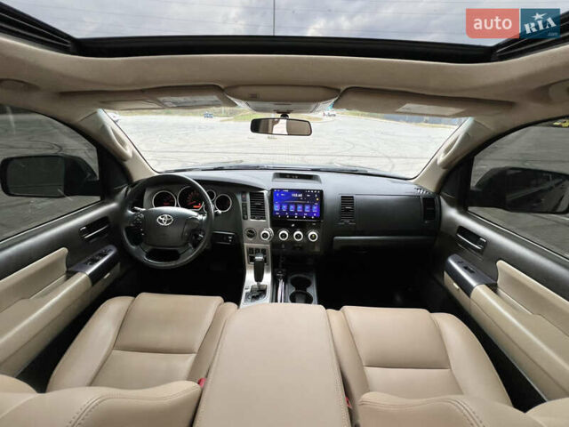 Чорний Тойота Секвойя, об'ємом двигуна 5.7 л та пробігом 125 тис. км за 29500 $, фото 36 на Automoto.ua