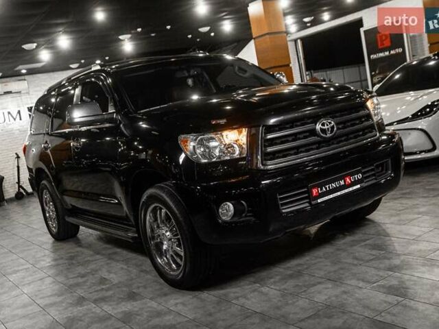 Черный Тойота Секвойя, объемом двигателя 5.7 л и пробегом 330 тыс. км за 34900 $, фото 62 на Automoto.ua
