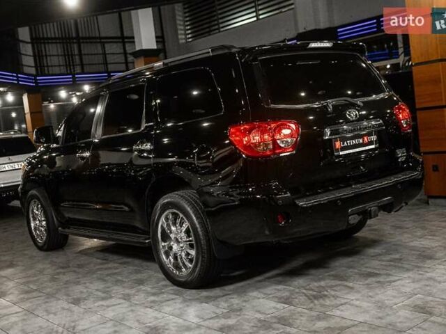 Черный Тойота Секвойя, объемом двигателя 5.7 л и пробегом 330 тыс. км за 34900 $, фото 54 на Automoto.ua