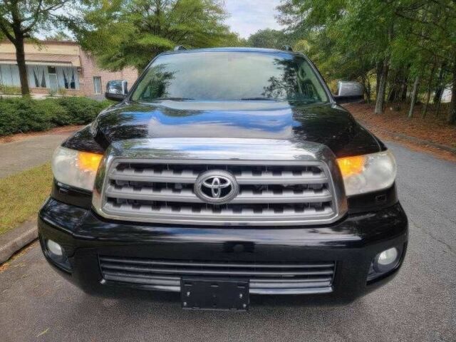 Чорний Тойота Секвойя, об'ємом двигуна 5.7 л та пробігом 132 тис. км за 19900 $, фото 1 на Automoto.ua