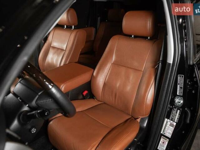 Черный Тойота Секвойя, объемом двигателя 5.7 л и пробегом 330 тыс. км за 34900 $, фото 23 на Automoto.ua