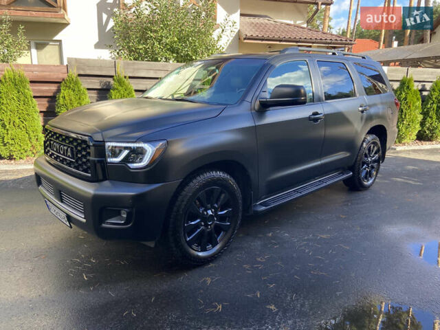 Чорний Тойота Секвойя, об'ємом двигуна 5.66 л та пробігом 120 тис. км за 27600 $, фото 2 на Automoto.ua