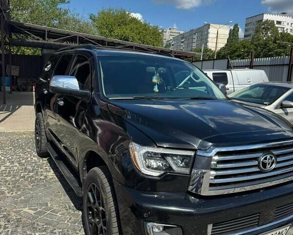 Чорний Тойота Секвойя, об'ємом двигуна 5.7 л та пробігом 305 тис. км за 35000 $, фото 8 на Automoto.ua