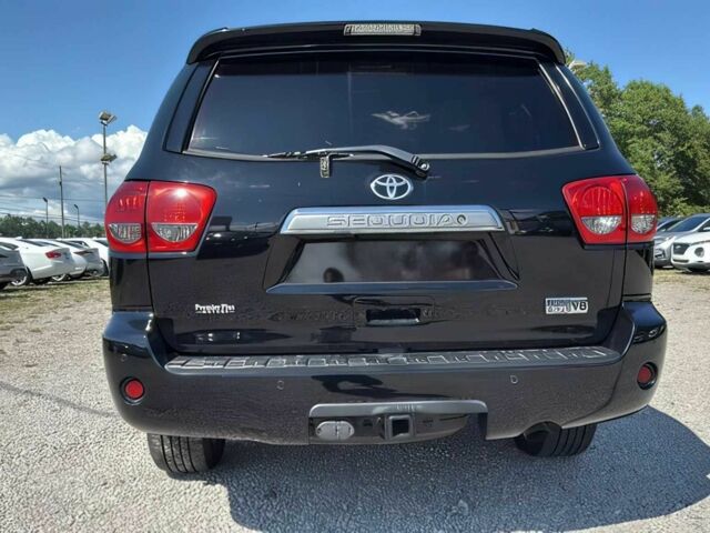 Черный Тойота Секвойя, объемом двигателя 5.7 л и пробегом 89 тыс. км за 20000 $, фото 4 на Automoto.ua